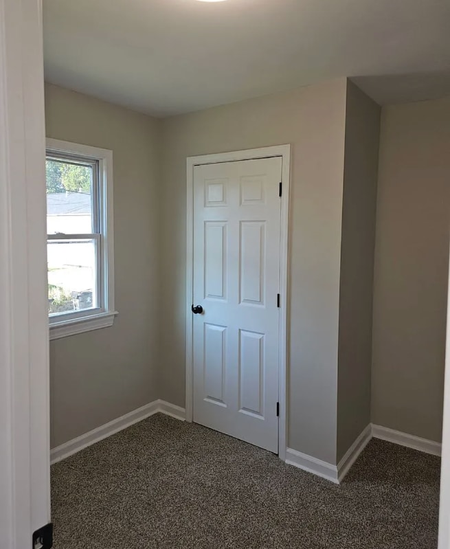 Building Photo - 1815 Columbia St