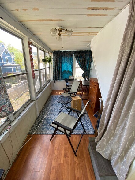 Building Photo - 87 Chandler St