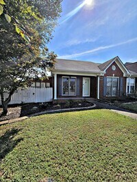Building Photo - 2402 Harpeth Pl SW