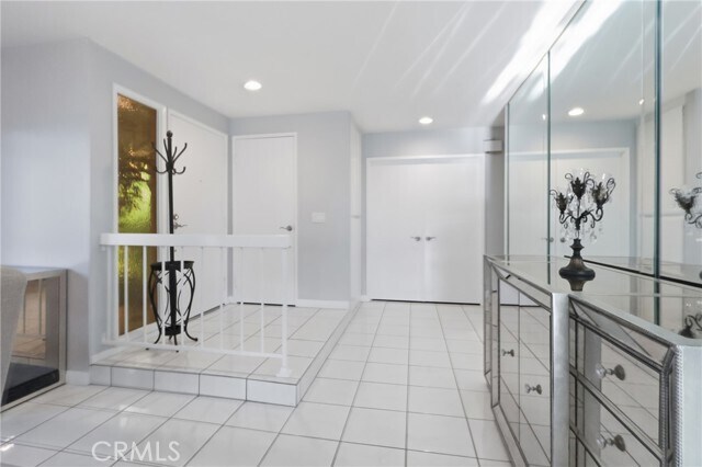 Building Photo - 2142 Iron Club Dr