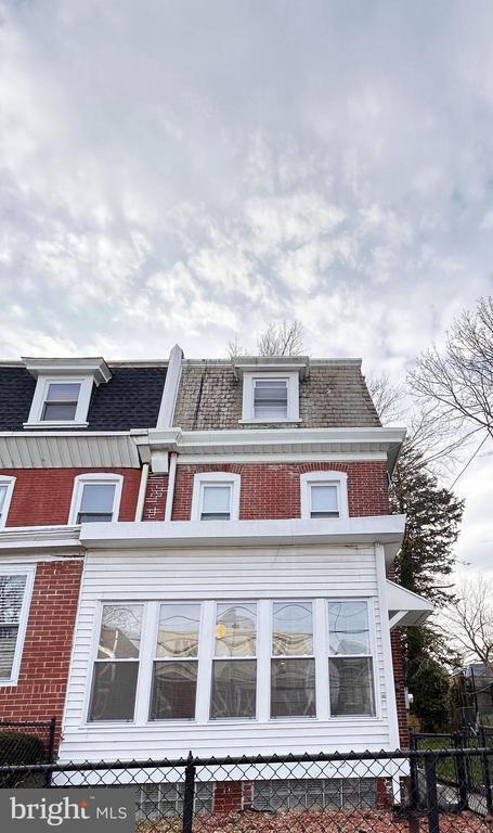 Building Photo - 157 E Duval St