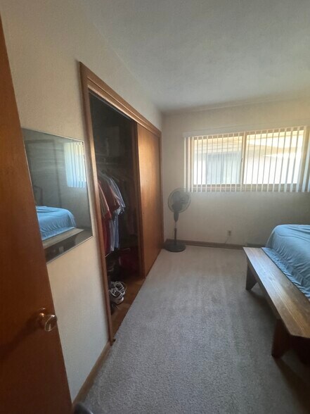 Building Photo - 2108 Campbell Rd