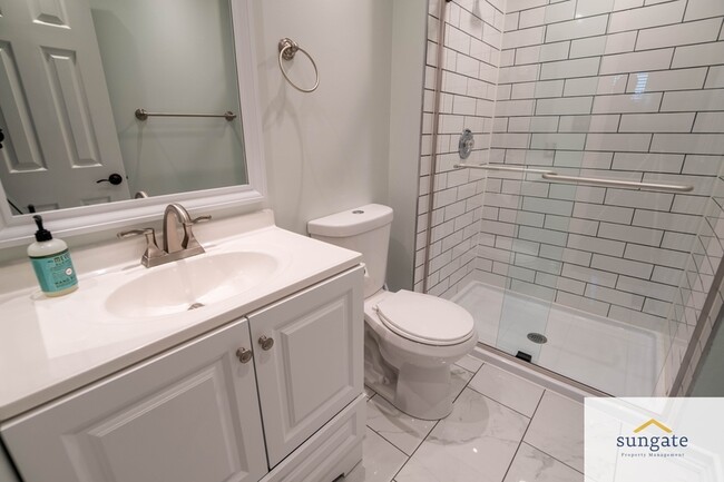 Building Photo - 1016 Arborwood Pl