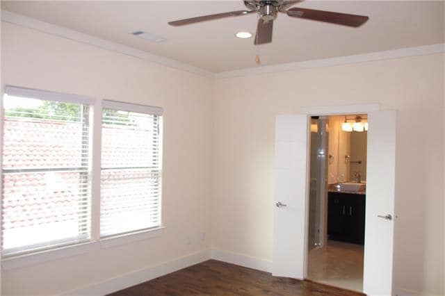 Building Photo - 4223 Wycliff Ave