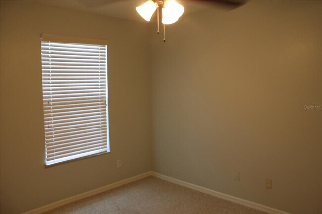 Building Photo - 669 Cresting Oak Cir