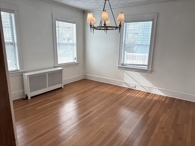 Building Photo - 234 Brook Rd