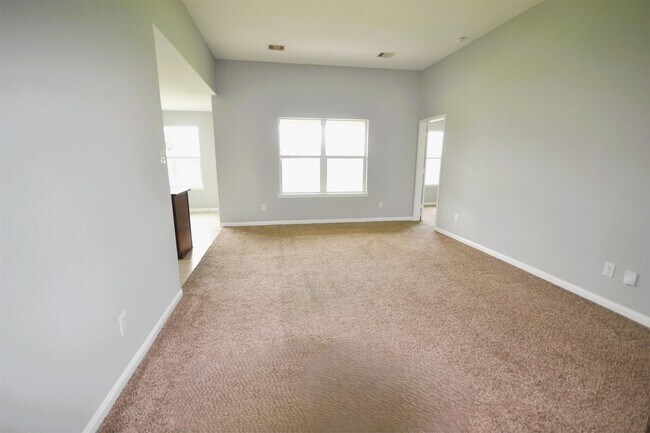 Building Photo - 6958 Chessgate Falls Ln