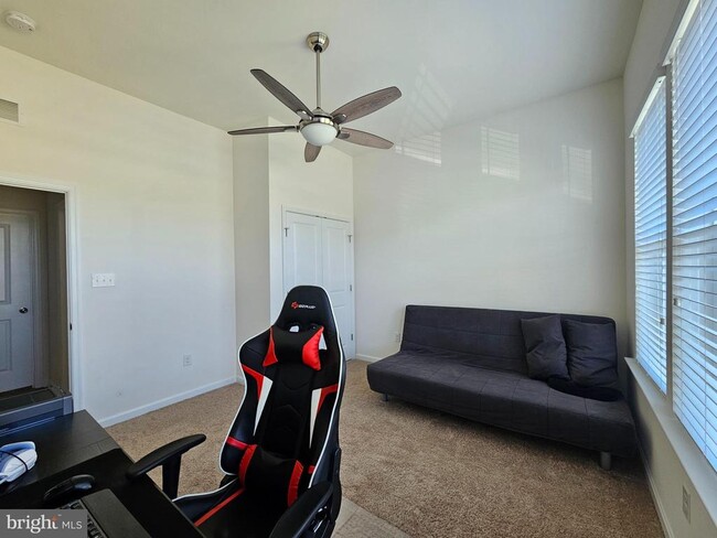 Building Photo - 29662 Riverstone Dr