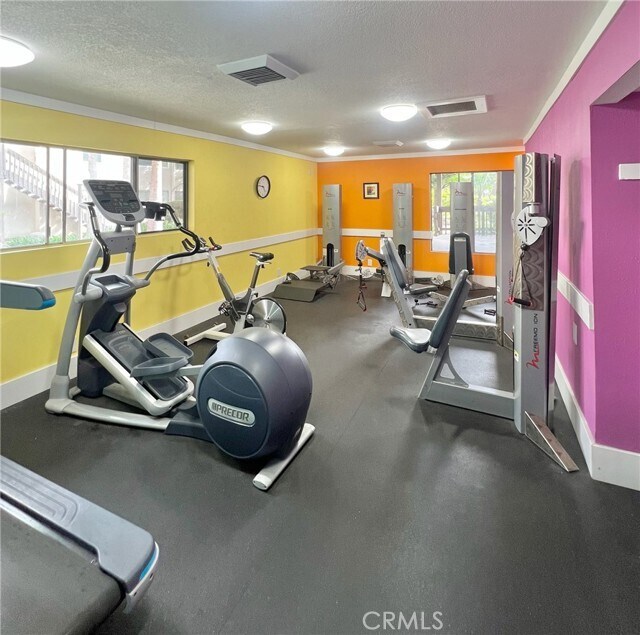 Building Photo - 1350 Cabrillo Park Dr