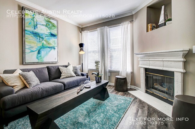 Building Photo - Radius at Turtle Creek