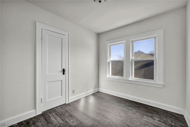 Building Photo - 4306 Buechner Ave