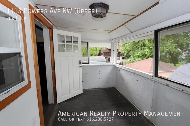 Building Photo - 1113 Powers Ave NW