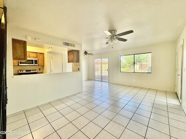 Building Photo - 6536 Calle La Paz