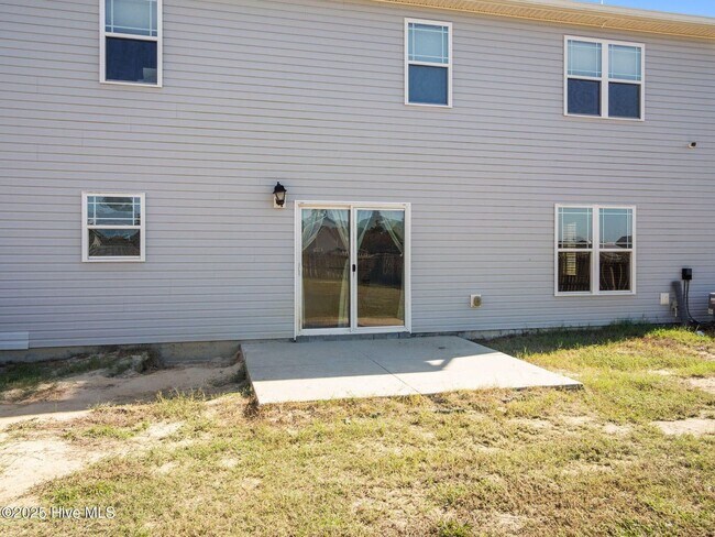 Building Photo - 216 Shell Rock Landing Rd