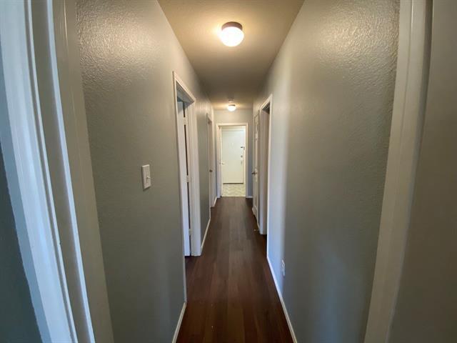 Building Photo - 2501 Saddlehorn Dr