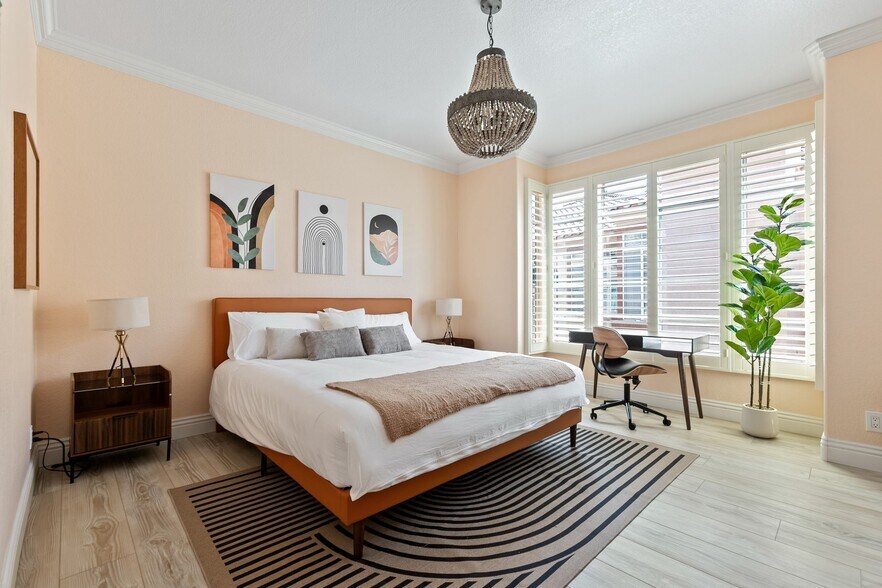 Building Photo - 3531 Cameo Dr