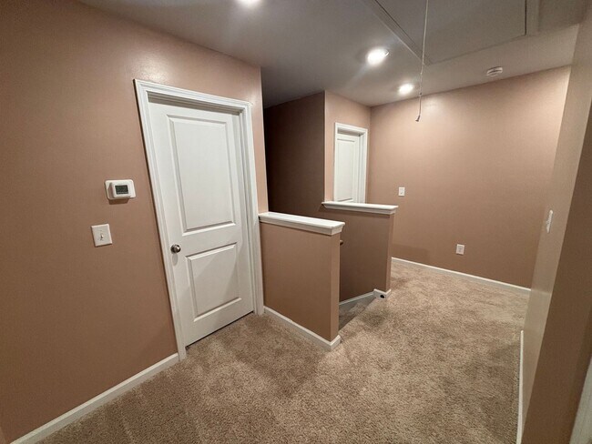 Building Photo - Single Family Home in Cul-de-sac- Holly Ridge