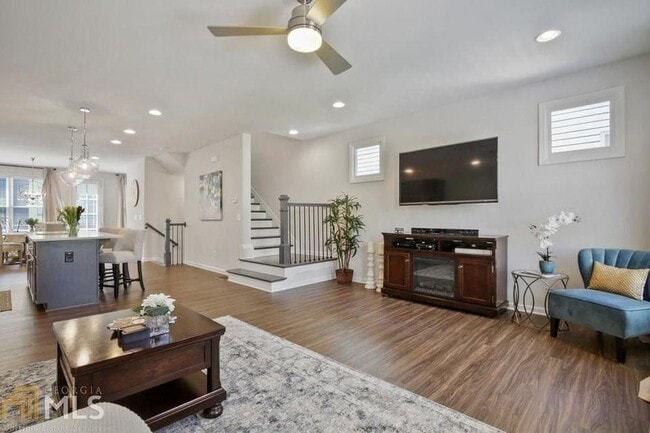 Building Photo - 760 Winton Way