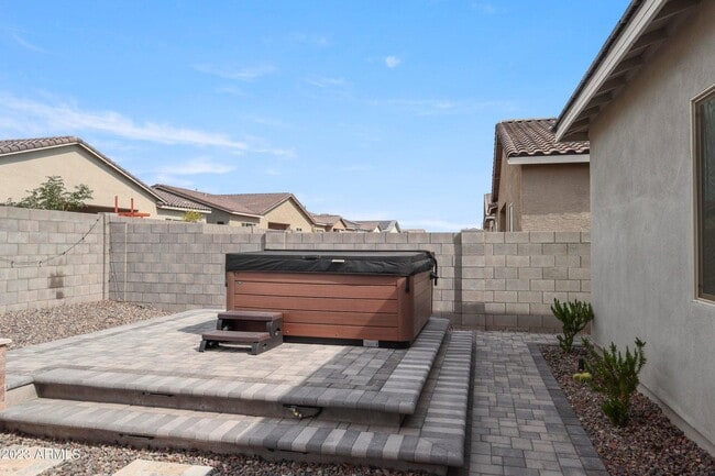 Building Photo - 5116 N 185th Ave