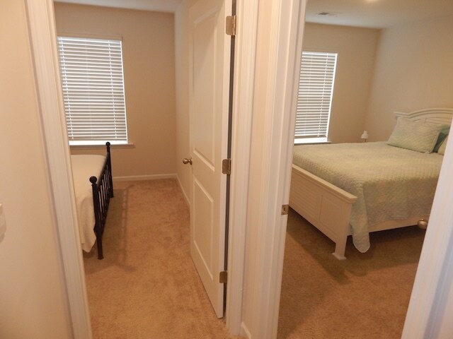 Building Photo - 207 Oakmont Valley Trl