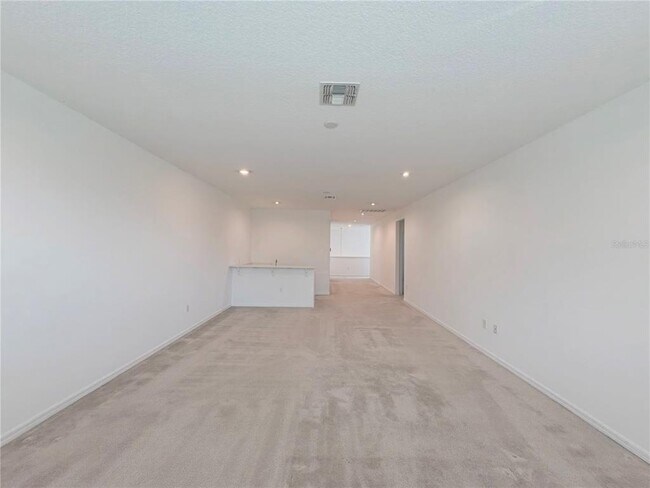 Building Photo - 12676 Salomon Cove Dr