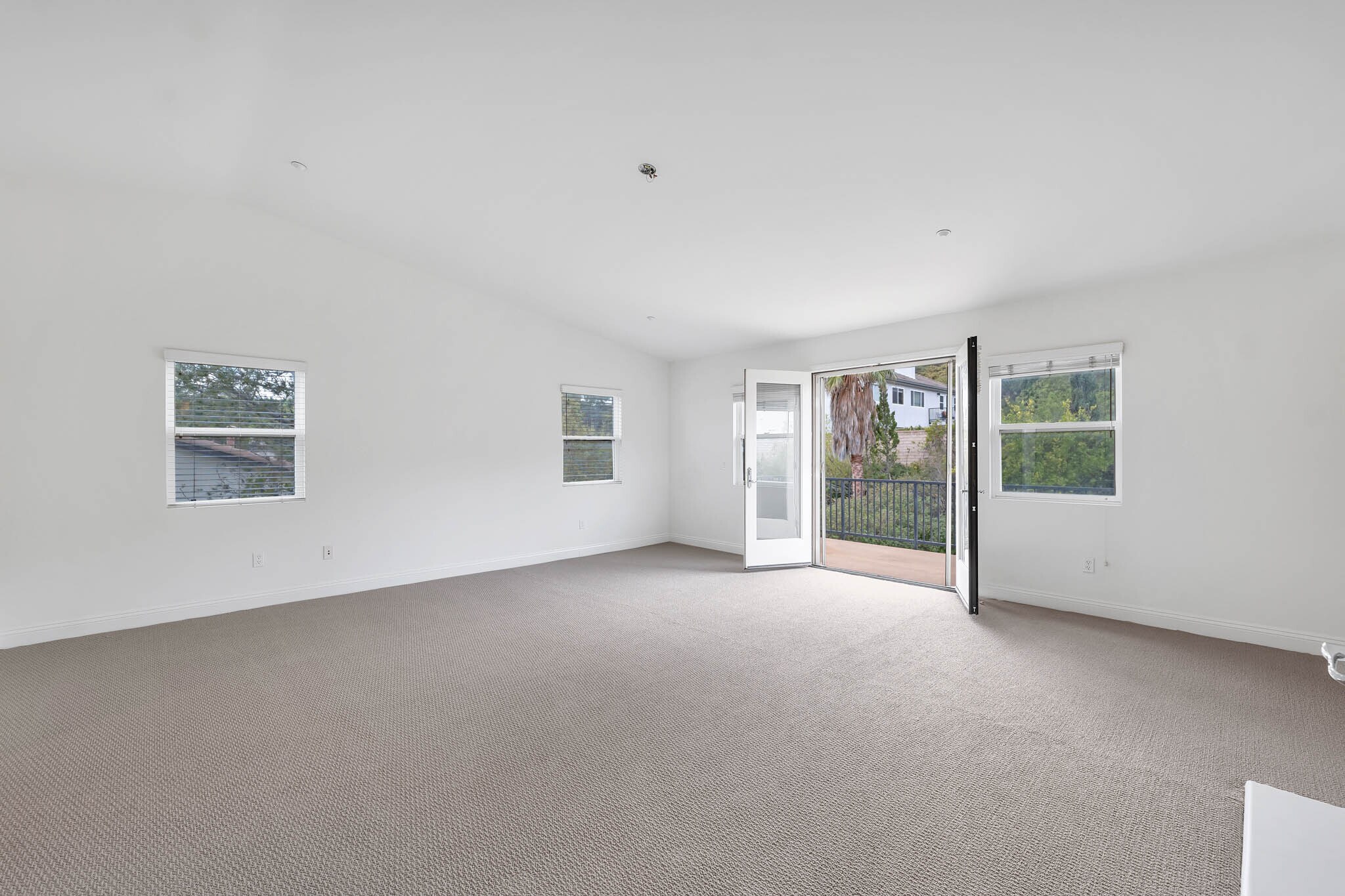 Primary Suite - 12215 Delante Ct