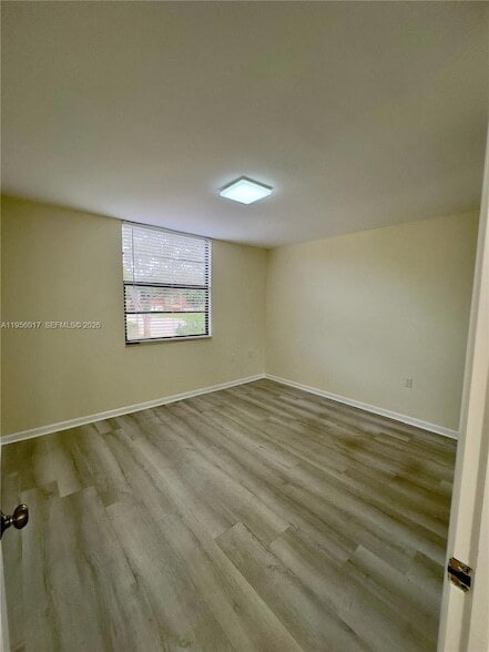 Building Photo - 1715 Whitehall Dr