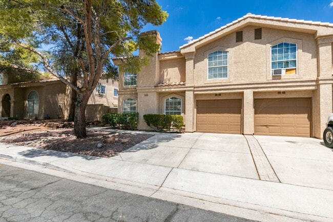 Building Photo - 2838 Dawn Crossing Dr