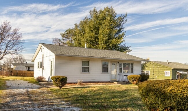 Building Photo - Charming 3BD/1BA Ranch Home For Rent