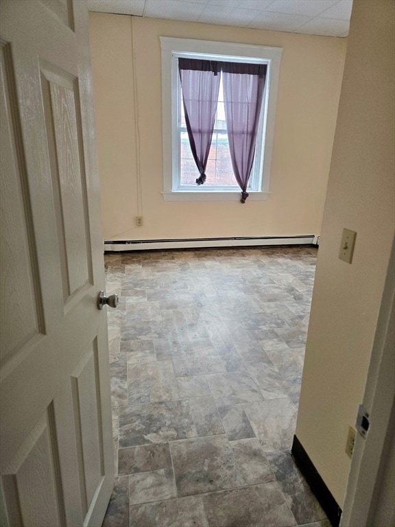 Building Photo - 15 N Main St