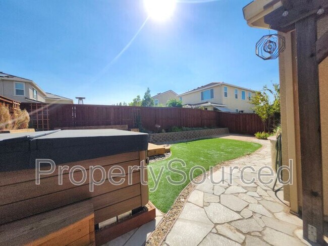 Building Photo - 17894 Amador Dr
