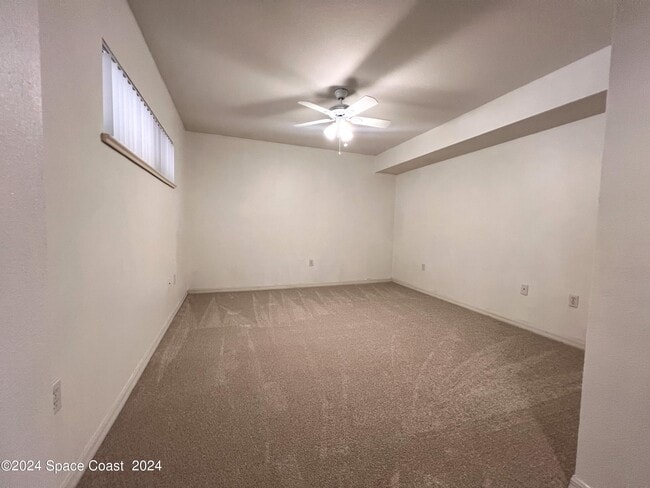 Building Photo - 7048 Sevilla Ct
