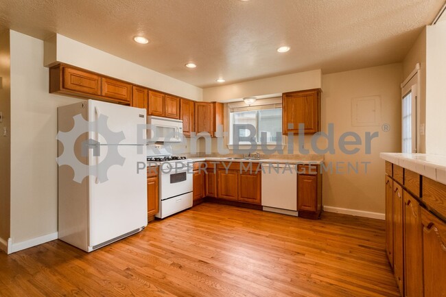 Building Photo - !!!PRICE IMPROVMENT!!! CALL US TODAY AT (5...