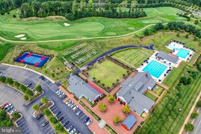 Building Photo - 1814 River Heritage Blvd