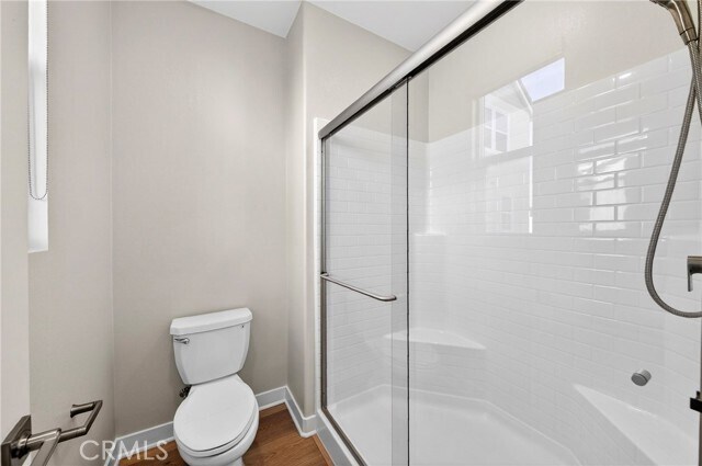 Building Photo - 346 Chorus