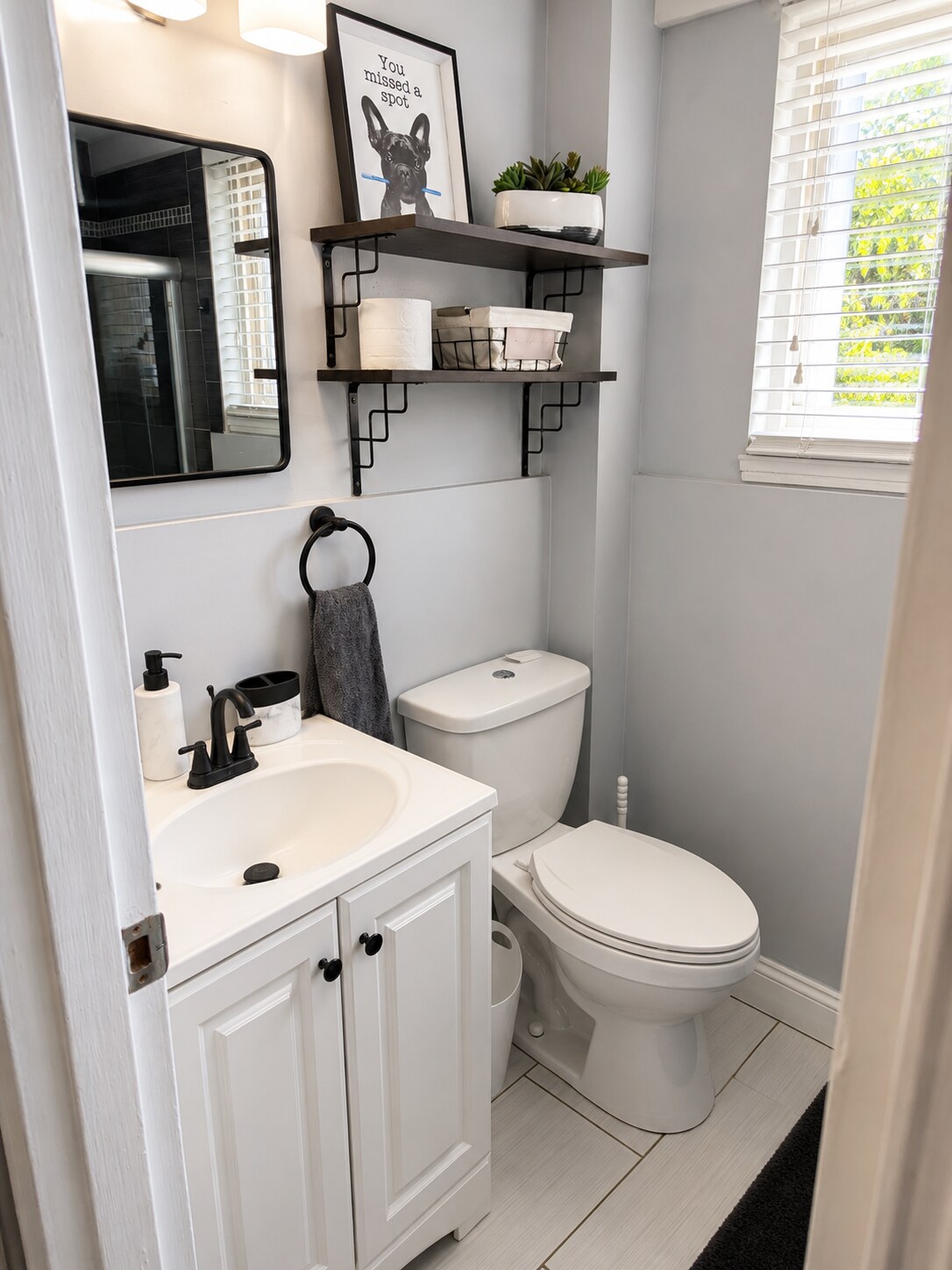 Bathroom - 2101 Chestnut St