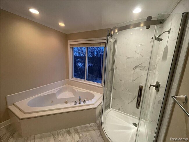 Building Photo - 19479 Scenic Harbour Dr