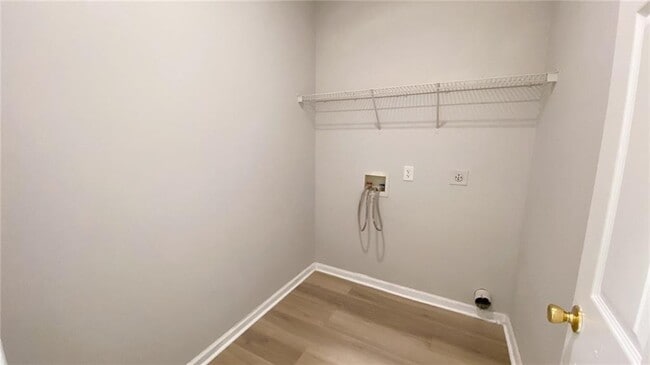 Building Photo - 325 Pintail Ct