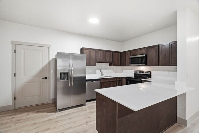 Building Photo - 1816 N 15th St