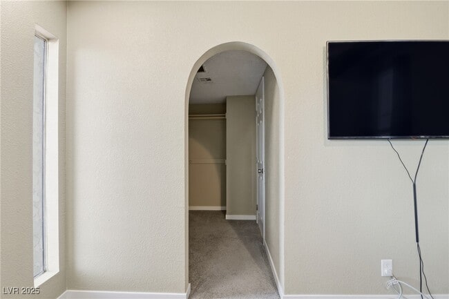 Building Photo - 4039 Village Square