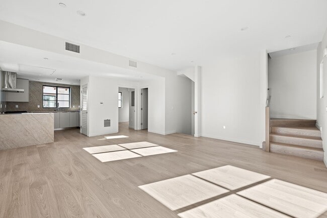 Building Photo - Brand-New Luxury Townhomes in Arcadia’s Top School District