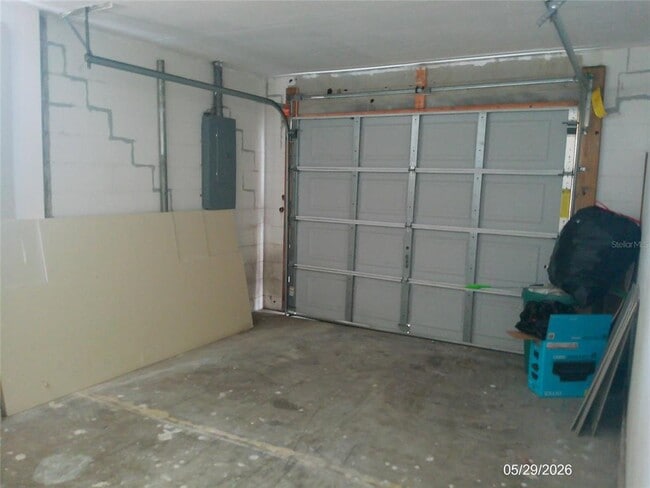 Building Photo - 6131 Doe Cir E