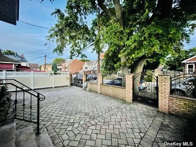Building Photo - 143-29 84th Rd