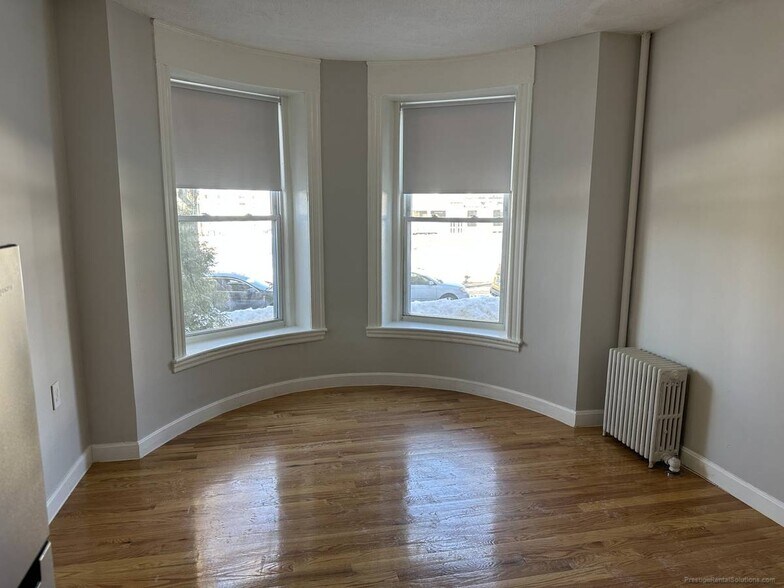 Building Photo - 1116 Commonwealth Ave