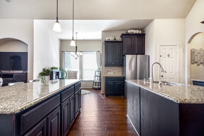 Building Photo - 2519 Kinsgate Forest Dr