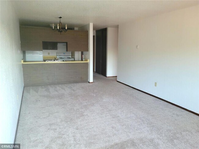 Building Photo - 417 S Wasson Ln
