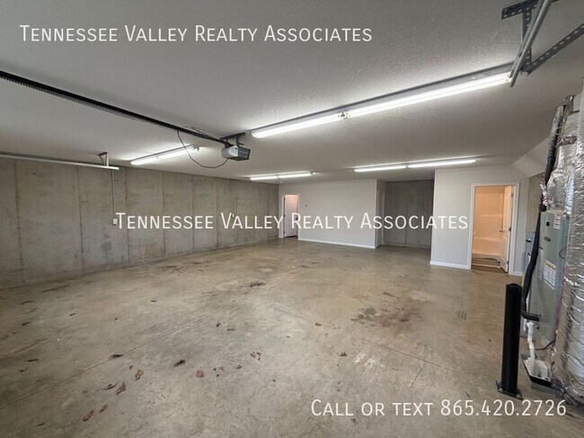 Building Photo - 1816 Andes Rd