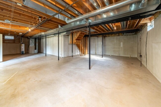 Building Photo - 49301 Quail Run Ct