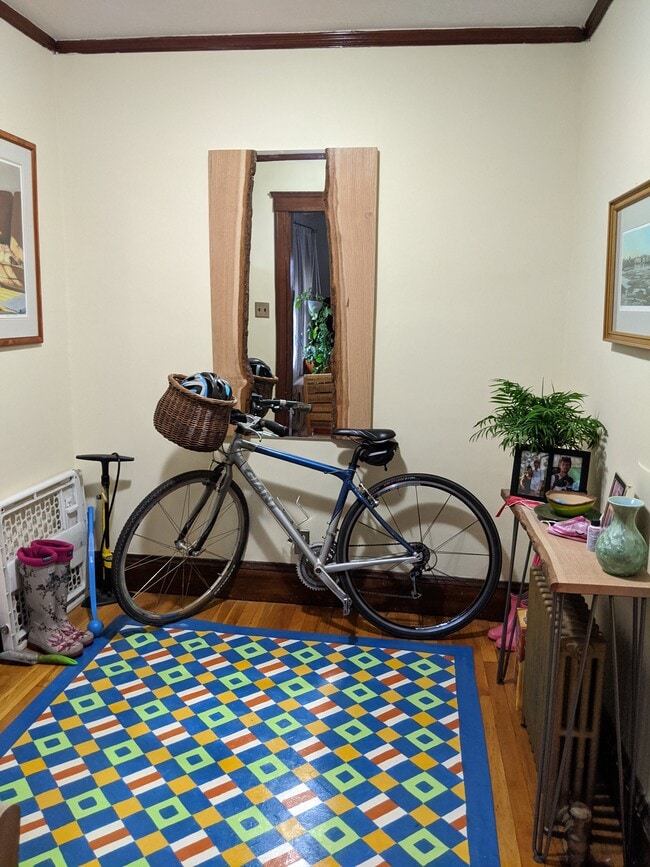 Building Photo - 6 Bagnal St