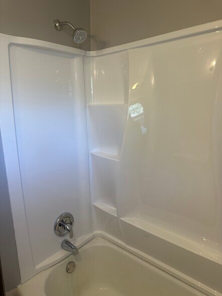 Building Photo - 315 Palomino Ln